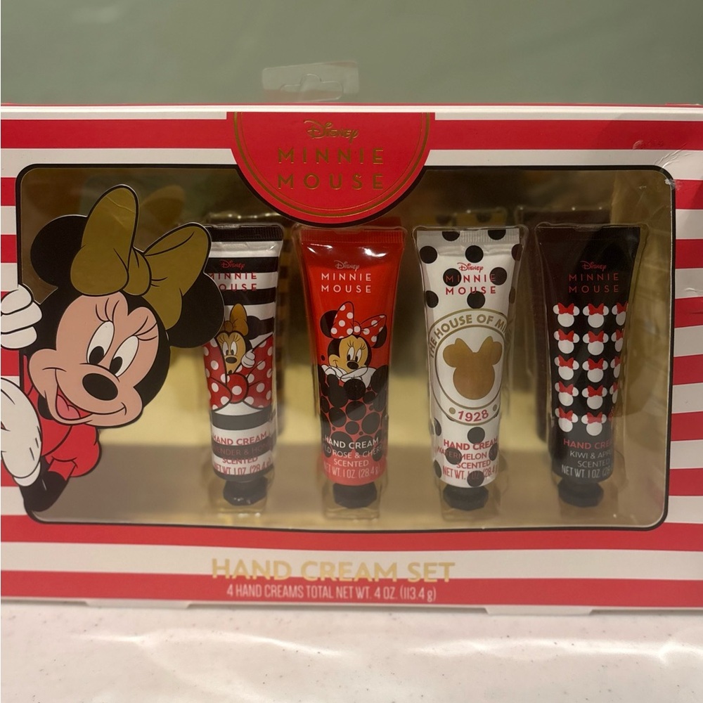 Disney Minnie Mouse Skin Care Red and White Hand Cream Set Four Fragrances